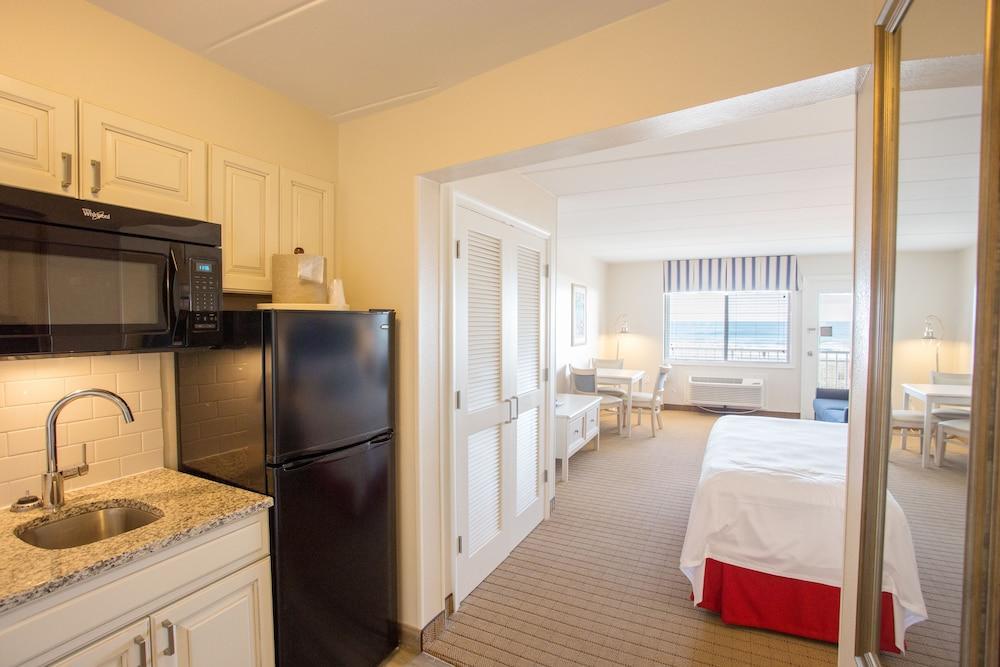 Hilton Garden Ocean Oceanfront 3* Ocean City